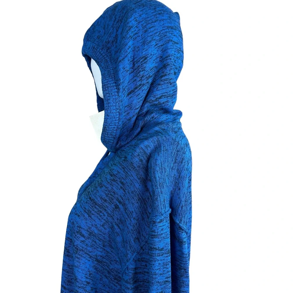Never Lose Hedge est 2010 large Blue & Black‎ Knit Pullover Sweater Hoodie
